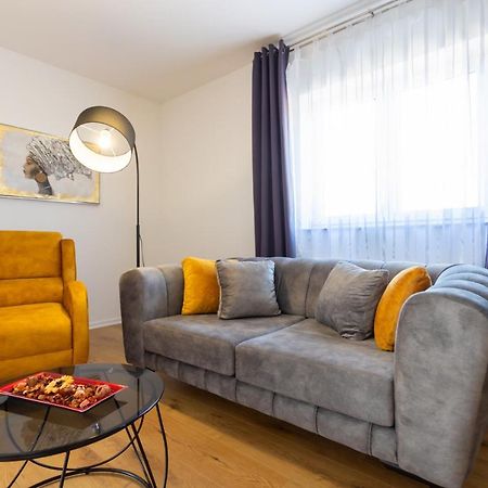Apartment Demo Malinska Εξωτερικό φωτογραφία