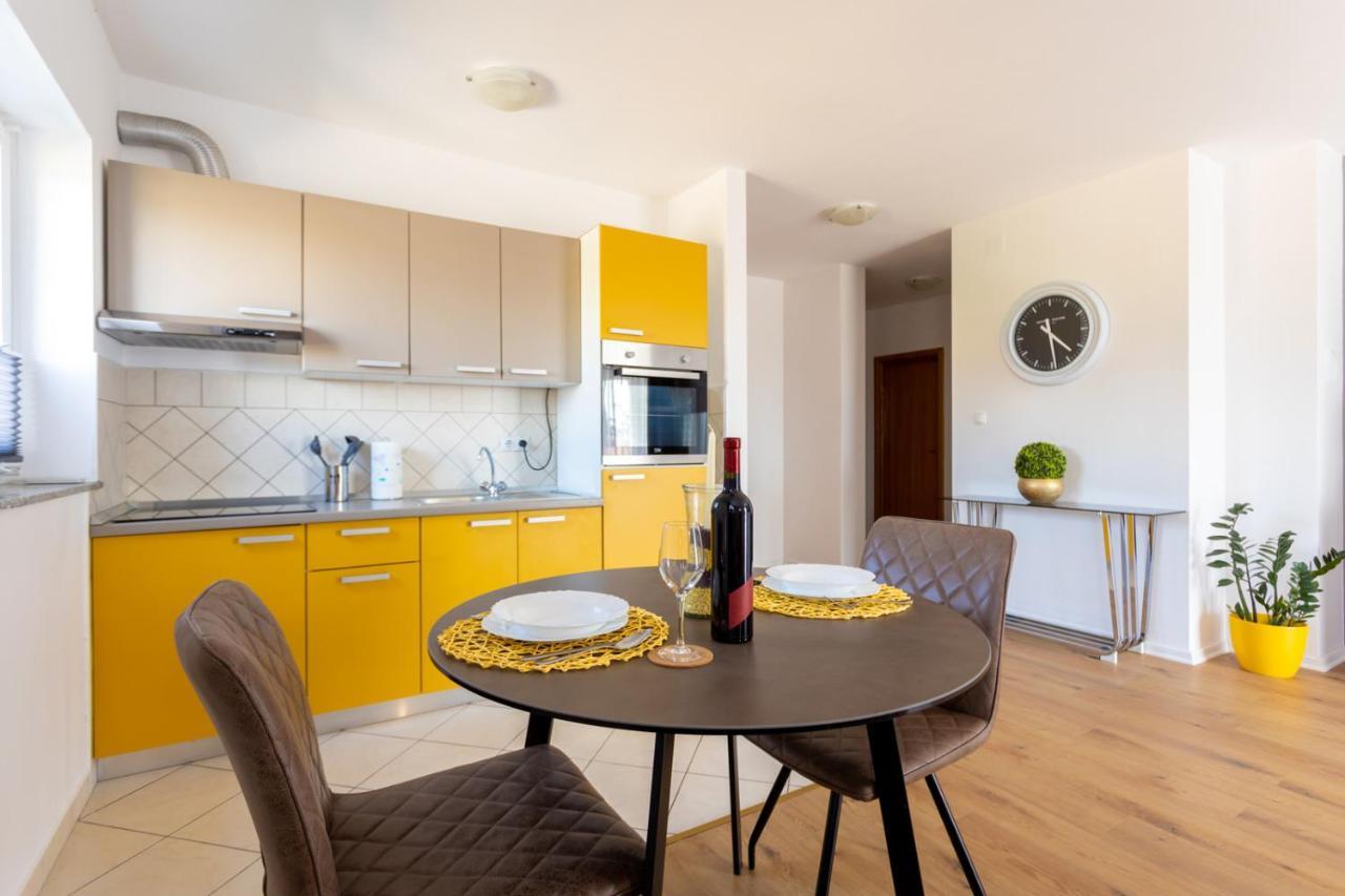 Apartment Demo Malinska Εξωτερικό φωτογραφία