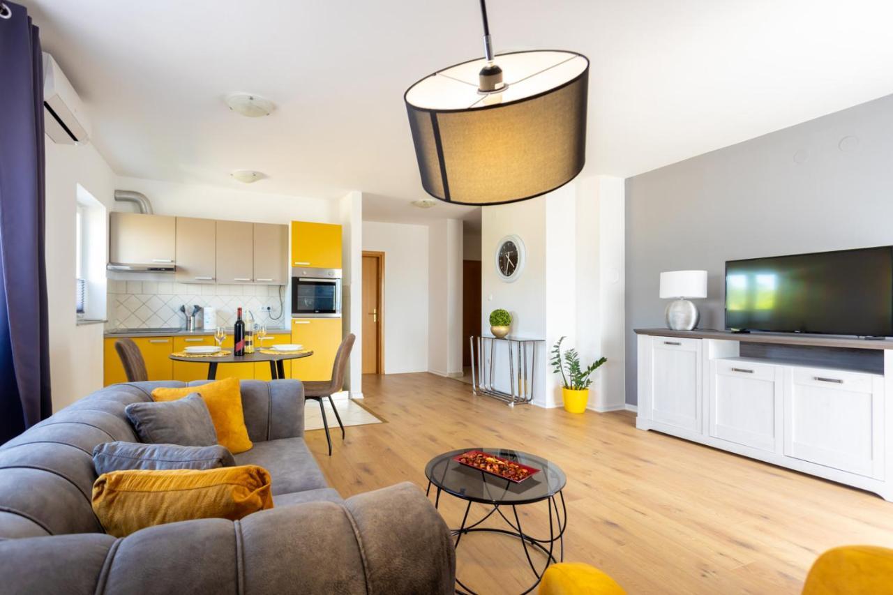 Apartment Demo Malinska Εξωτερικό φωτογραφία